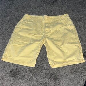 Casual Yellow Cargo Shorts for Men